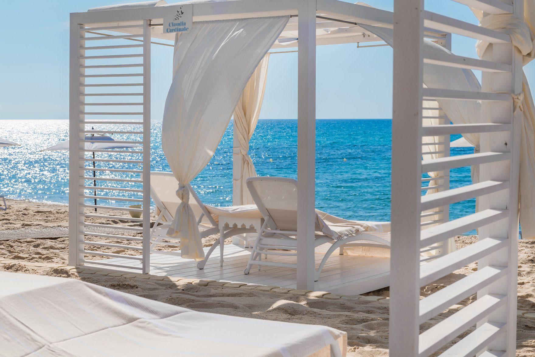 فندق لا باديرا - للبالغين فقط الحمامات المظهر الخارجي الصورة Beach at the hotel