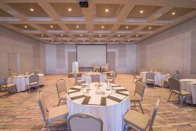 فندق لا باديرا - للبالغين فقط الحمامات المظهر الخارجي الصورة Meeting room